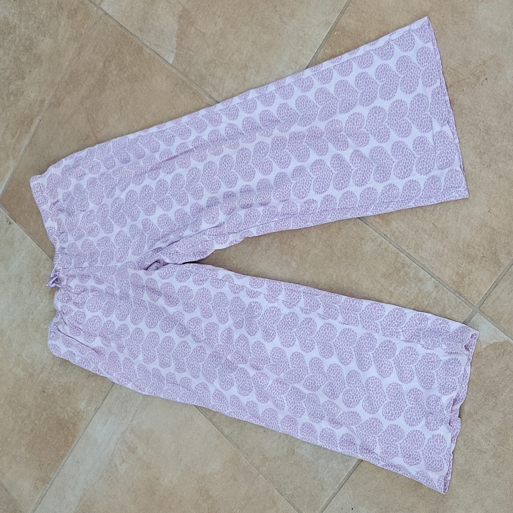 Crabtree & Evelyn pink heart capri pajama pants small